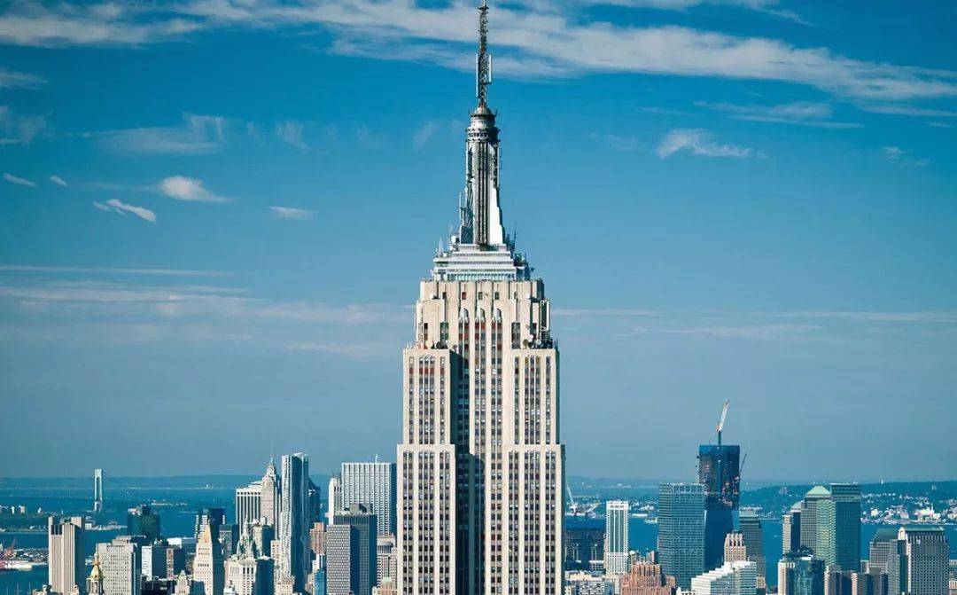 1991 年,日本人横井英树买下了纽约地标建筑物帝国大厦